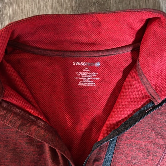 Red Marled Men’s L SwissTech Long sleeve Quarter Zip Shirt - Picture 4 of 6